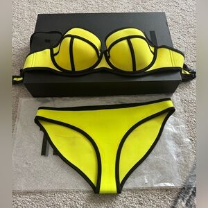 Triangl Las Vegas Lights Milly Neon Neoprene Bikini – Small++ / Large
